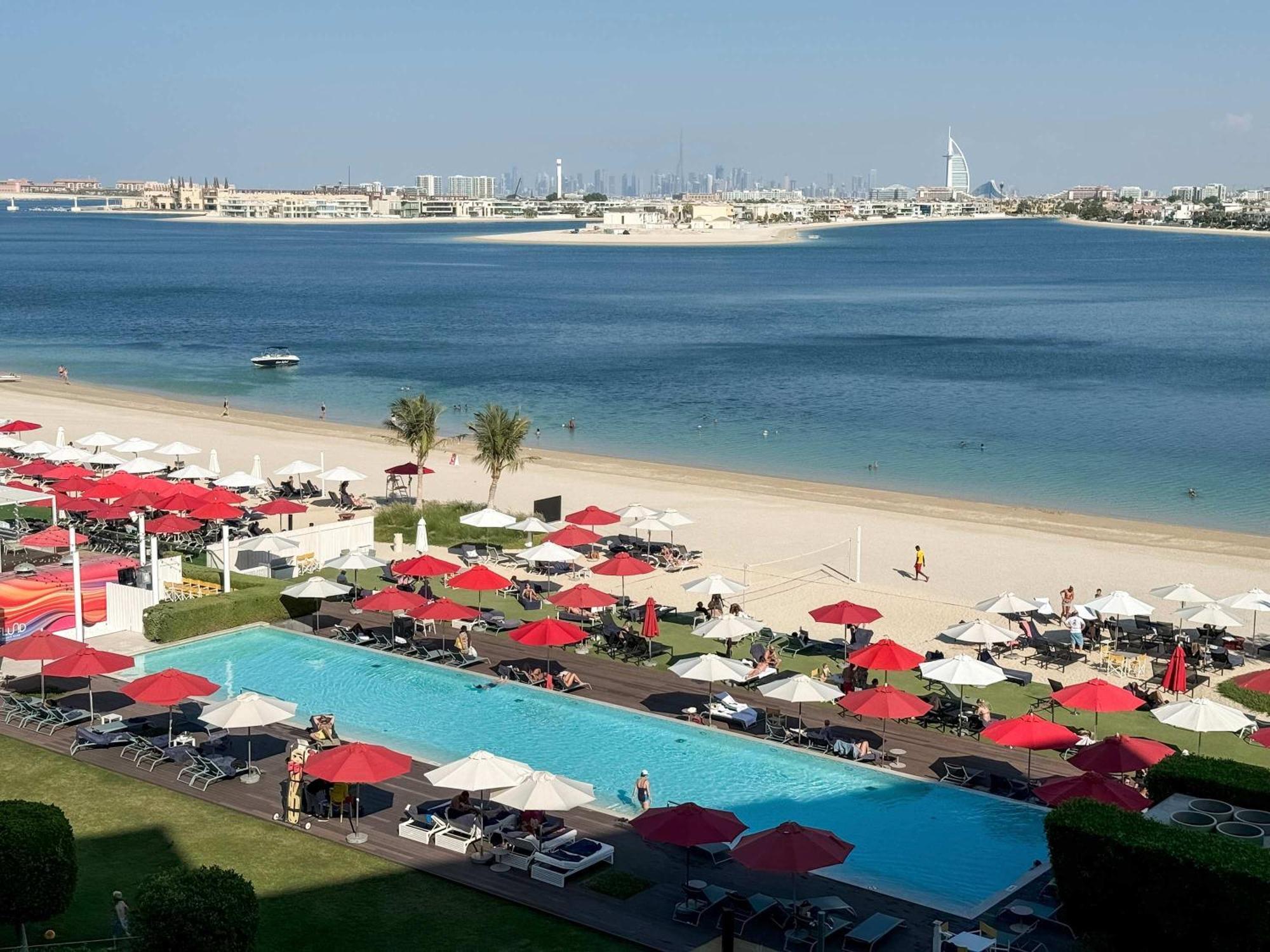 Spacious Beachfront 2 Bedroom Apartment - The 8 دبي المظهر الخارجي الصورة